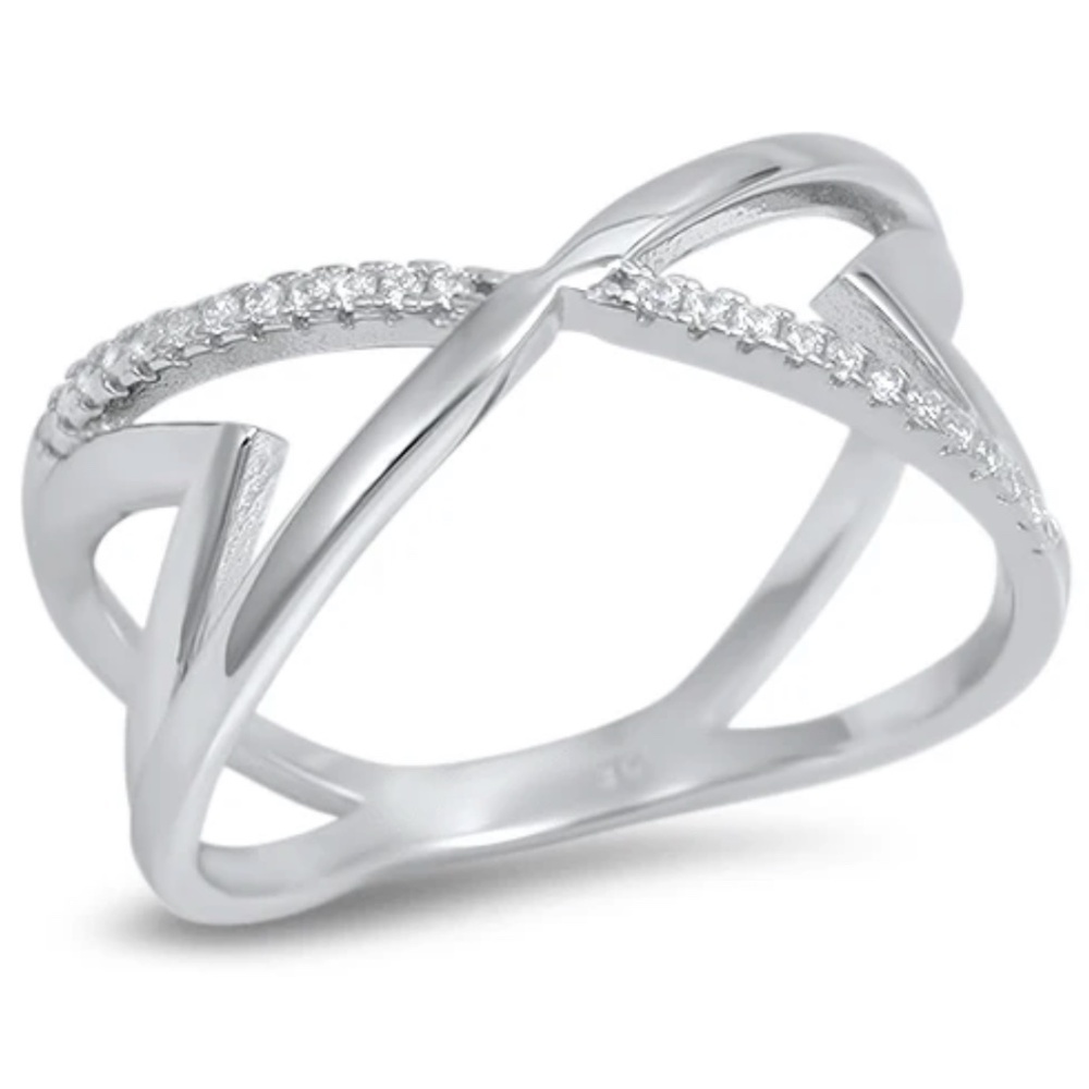 Silver CZ Ring – Size 7.5